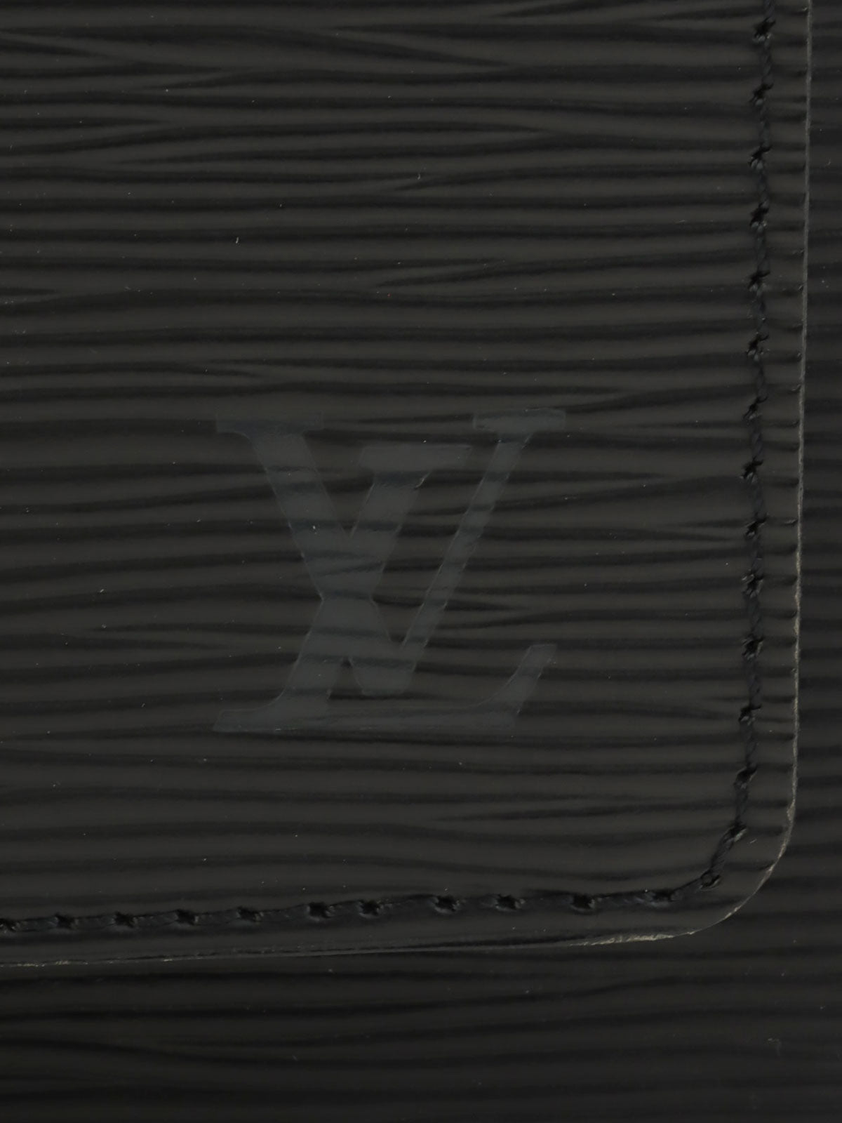 2004年埃皮蒙-克劳德·诺瓦尔