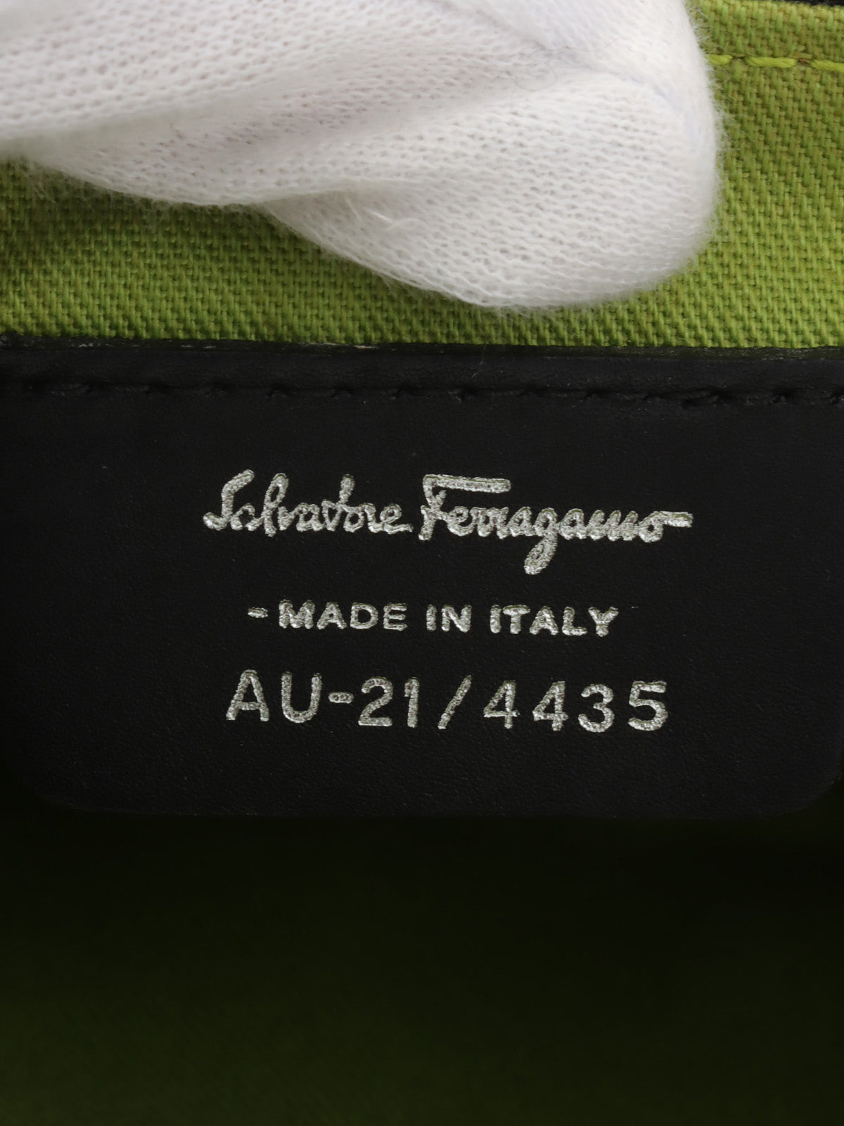 黑色 Gancini 图案手提包