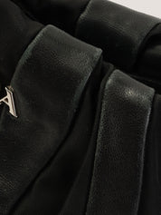 ナイロンレザーコンビロゴプレートワンショルダーバッグ ブラック