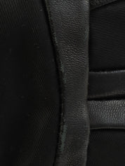 ナイロンレザーコンビロゴプレートワンショルダーバッグ ブラック