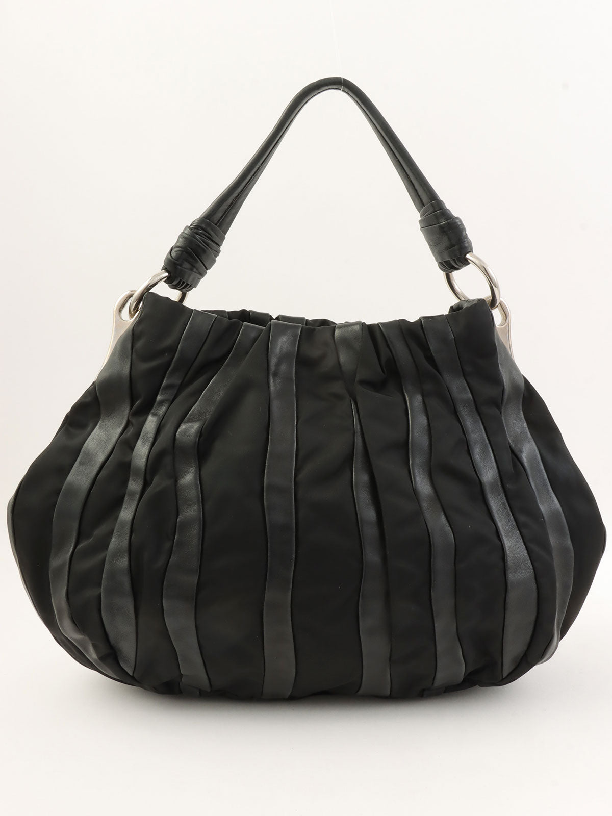 ナイロンレザーコンビロゴプレートワンショルダーバッグ ブラック