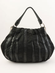 ナイロンレザーコンビロゴプレートワンショルダーバッグ ブラック