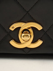 1990s Full Flap Chain Bag 23cm Black