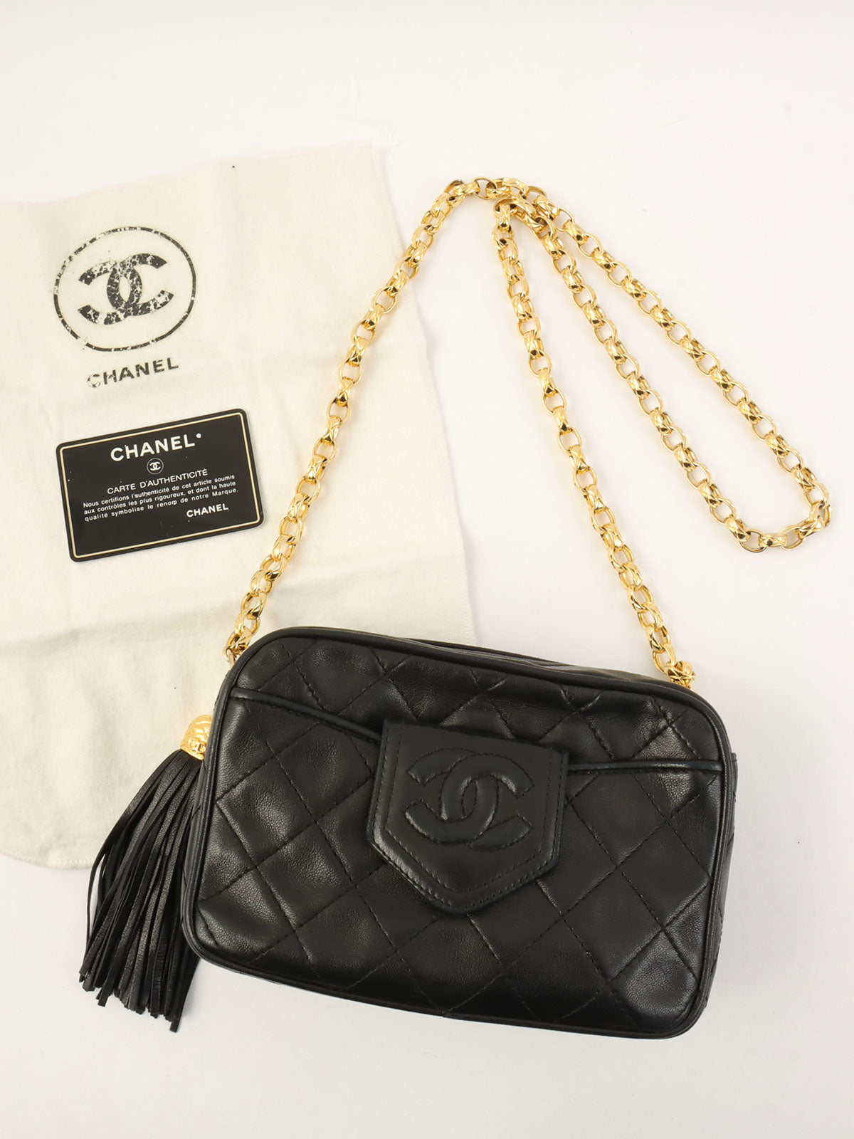 1990 CC 标志缝线流苏珠宝链条包，黑色