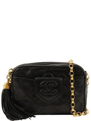 1990 CC 标志缝线流苏珠宝链条包，黑色