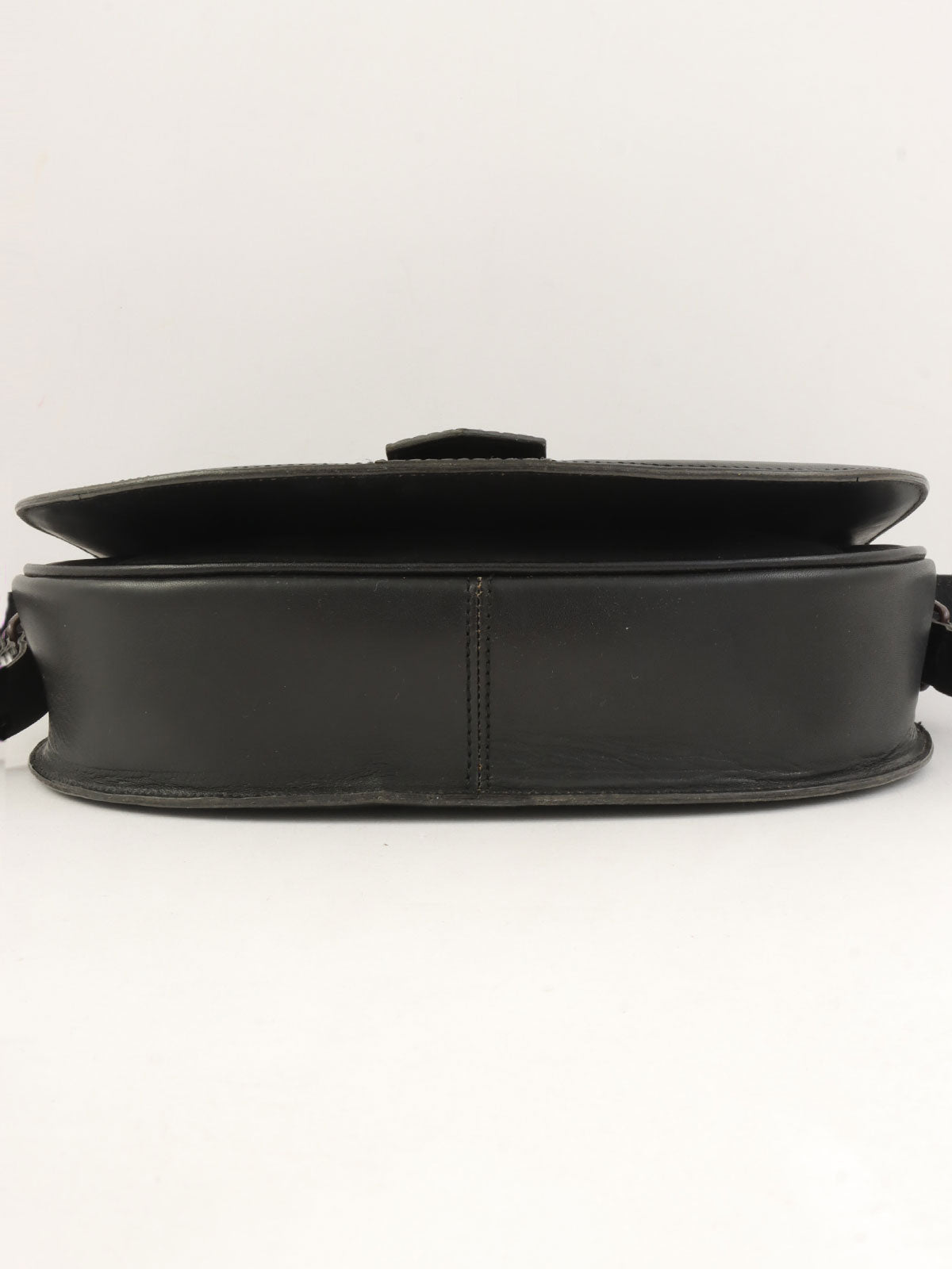 黑色压纹Logo单肩包