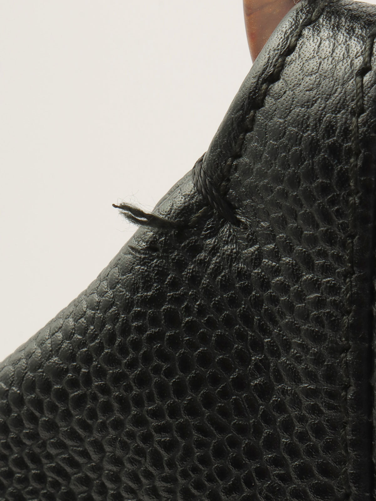 2001年頃製 キャビアスキンCCマークステッチウッドチェーンショルダーバッグ ブラック