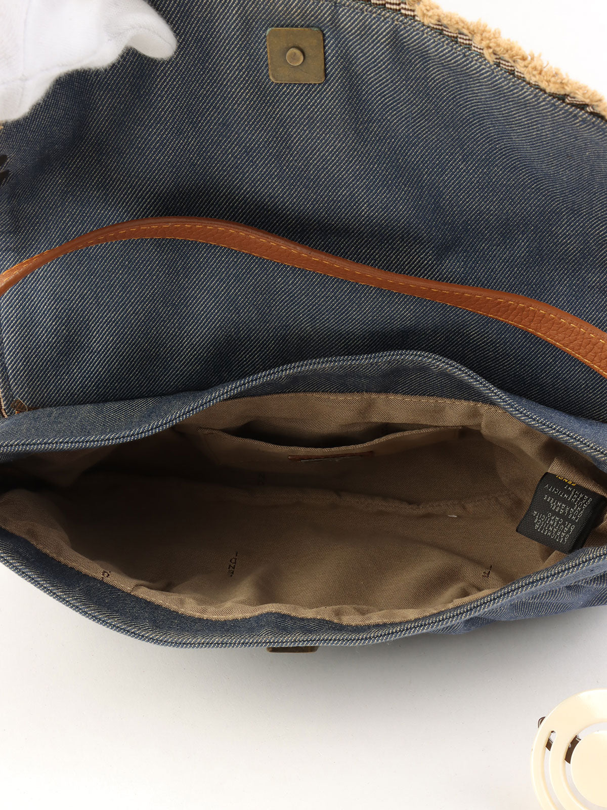 靛蓝/棕色牛仔布Logo吊饰手提包
