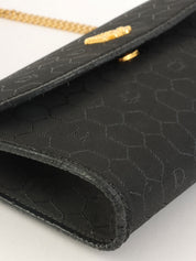Honeycomb Pattern Logo Plate Chain Bag in Black