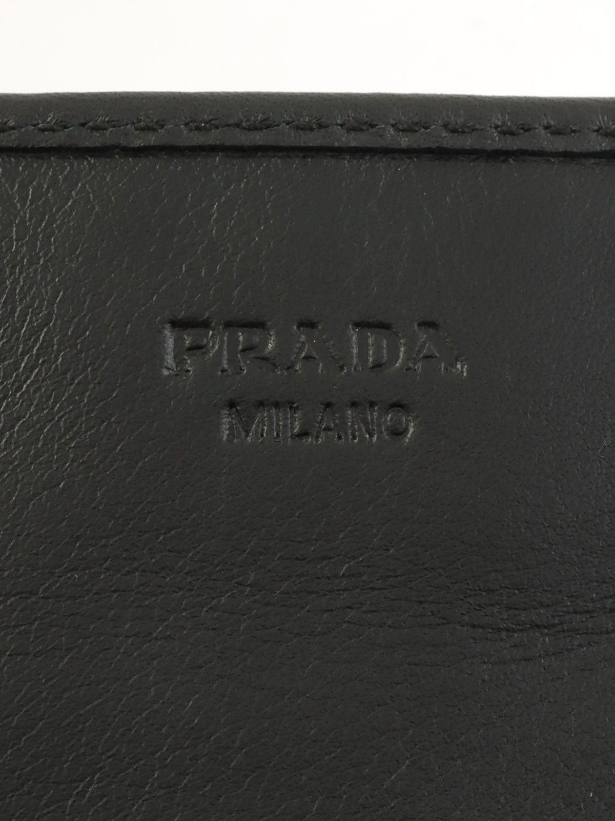 黑色压纹Logo长款钱包