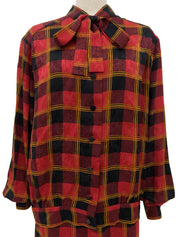 Silk Check Pattern Macadam Button Ribbon Tie Set in Red