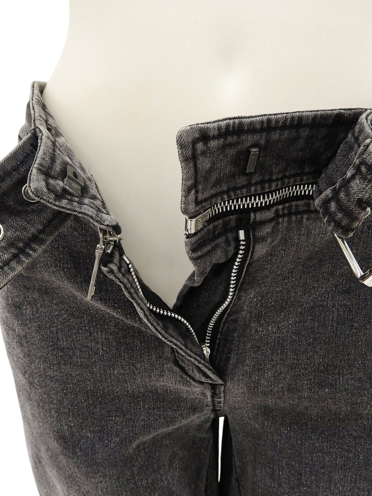 マカダム刺繍デニムパンツ グレー