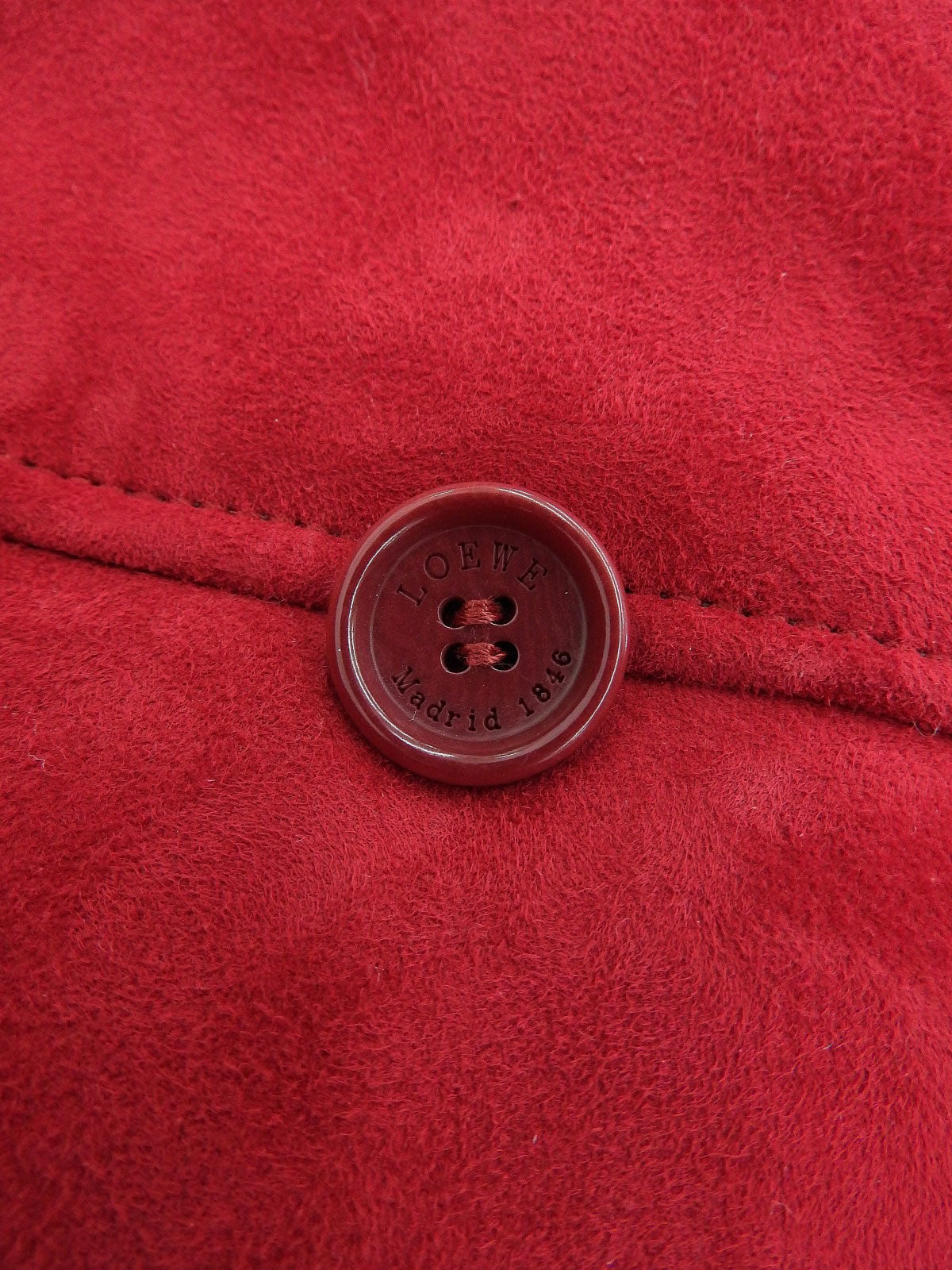 红色羊毛立领大衣