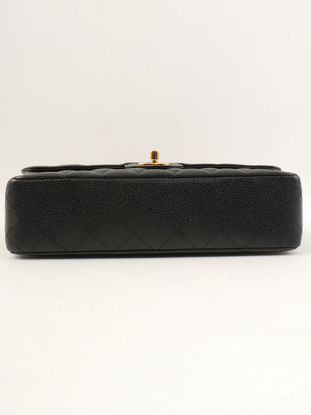 2010年頃製 キャビアスキンクラシックフラップチェーンバッグ25cm ブラック