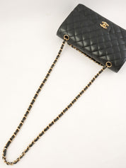 2010年頃製 キャビアスキンクラシックフラップチェーンバッグ25cm ブラック