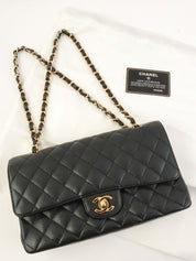 2010年頃製 キャビアスキンクラシックフラップチェーンバッグ25cm ブラック