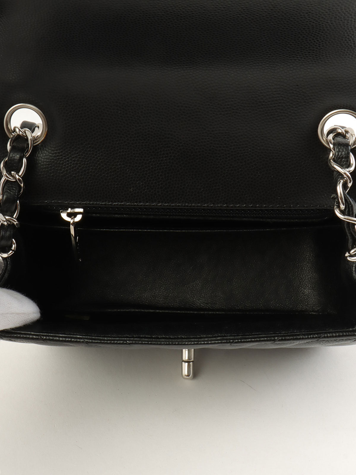 2016 Caviar Skin Chevron CC Turnlock Chain Bag Mini Black