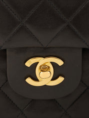 1995 Classic Flap Chain Bag 25cm Black