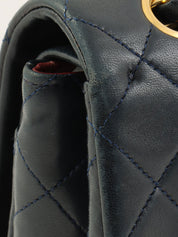 1990年頃製 クラシックフラップチェーンバッグ23cm ネイビー