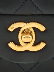 1990年頃製 クラシックフラップチェーンバッグ23cm ネイビー