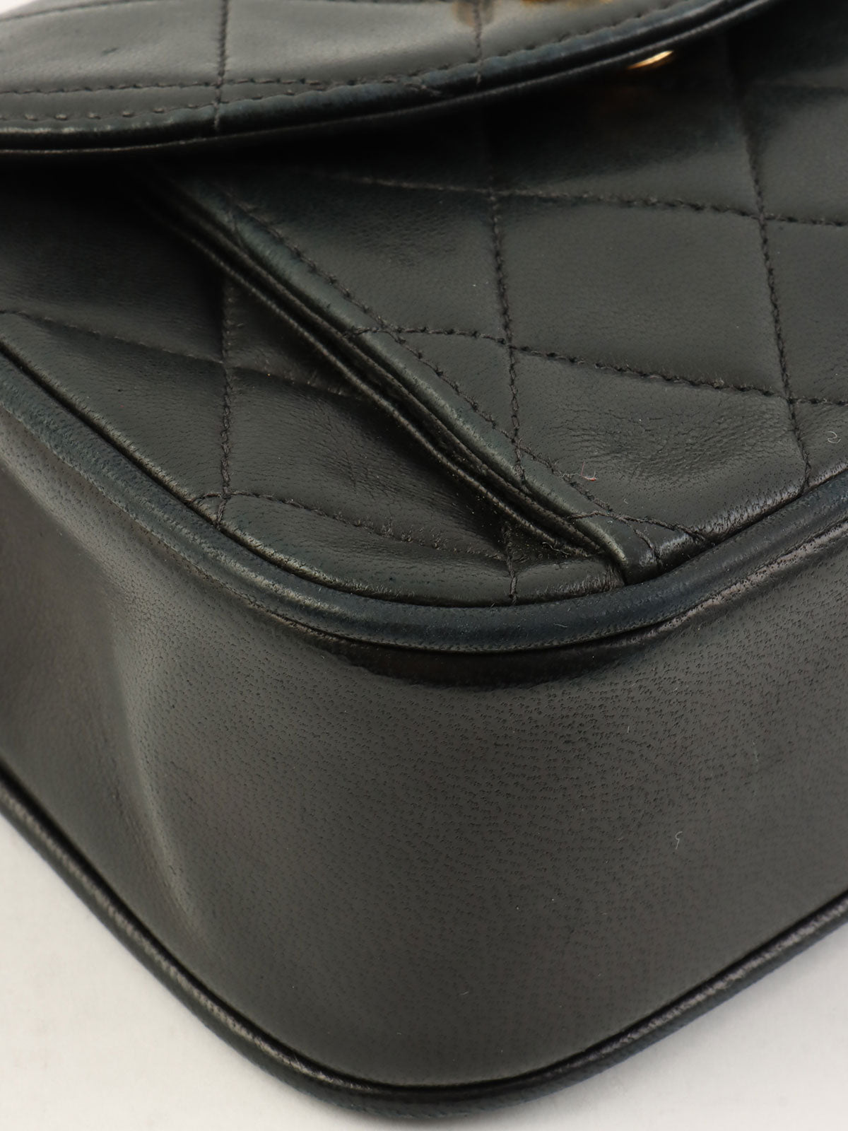 1992年頃製 マトラッセステッチCCターンロックビジューチェーンバッグミニ ブラック