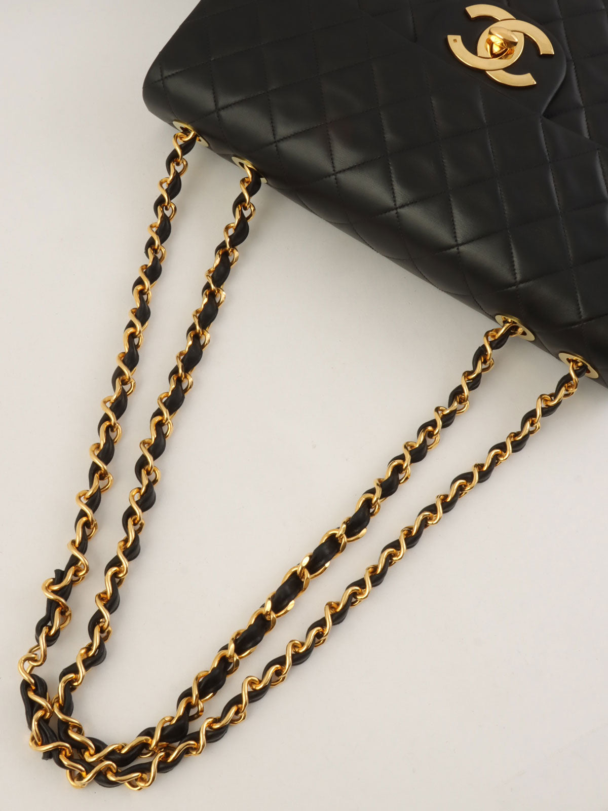 1992 Classic Flap Maxi Black