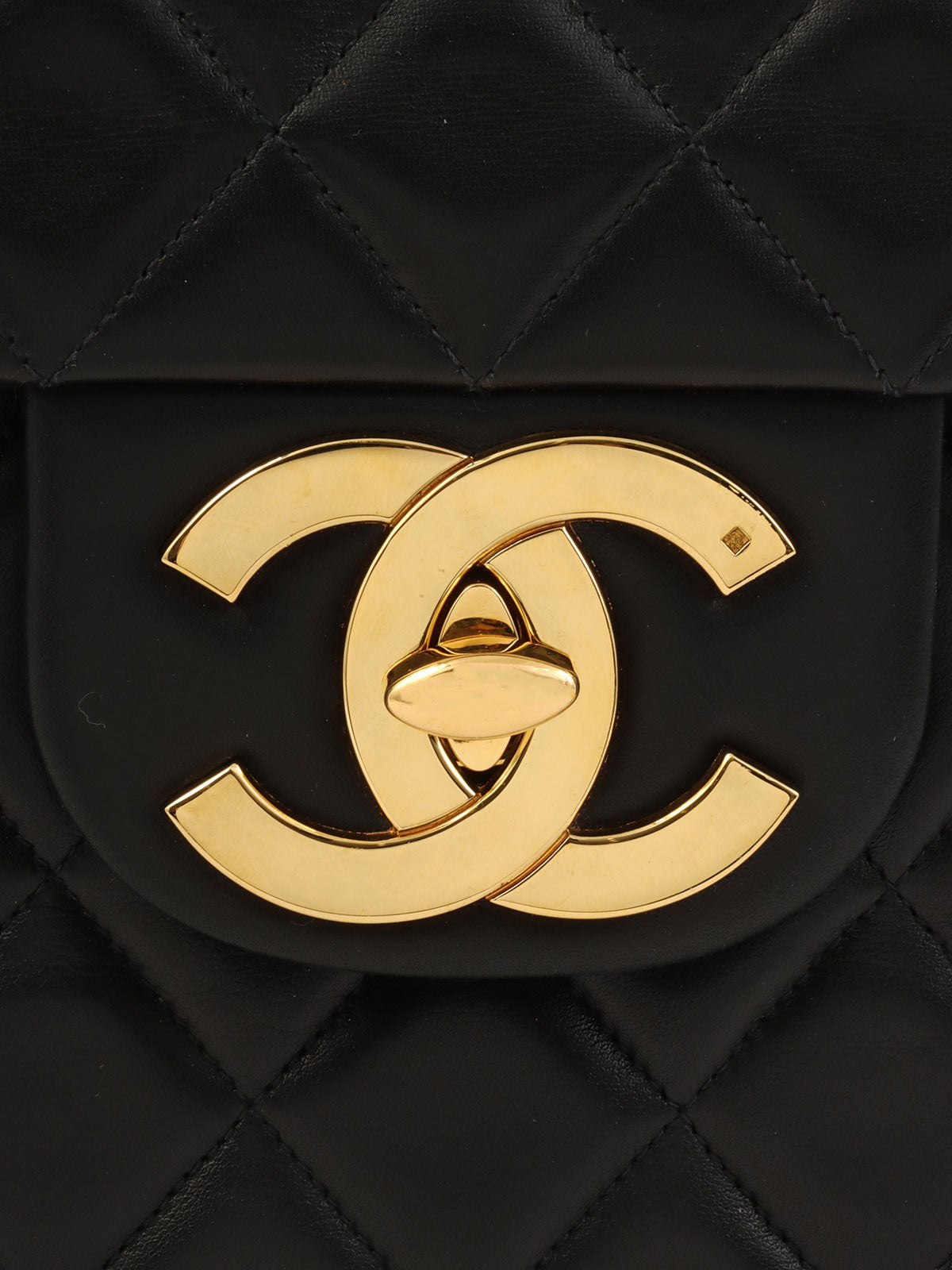 1992 Classic Flap Maxi Black