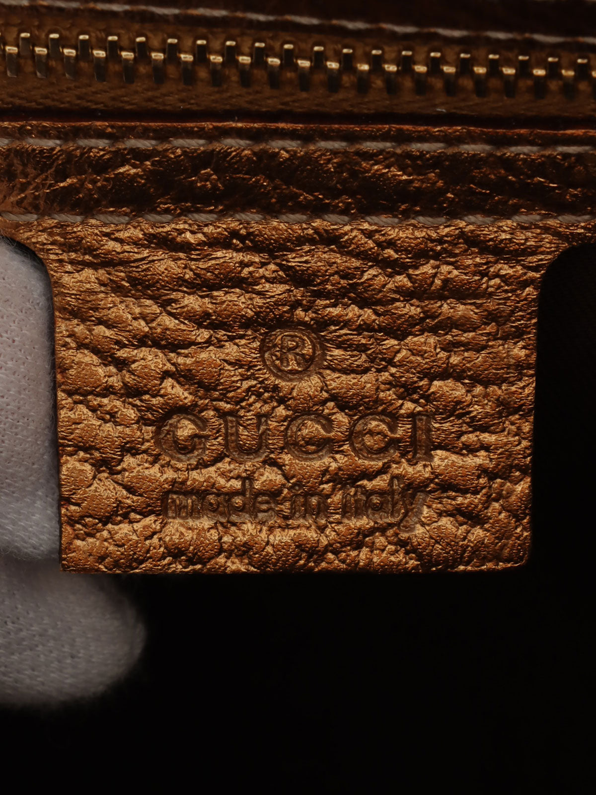 马衔扣饰肩包（金色）