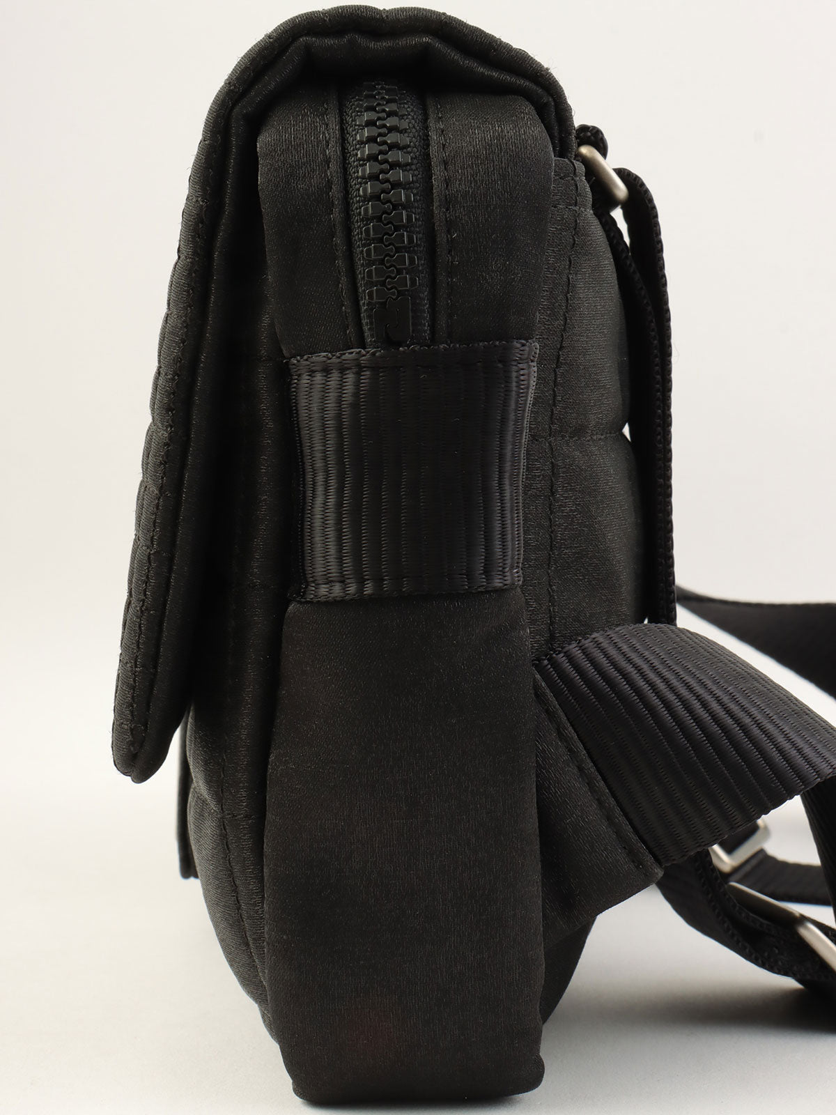 2005款运动系列CC板背包（黑色）