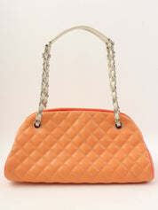 2013年頃製 キャビアスキンCCマークチャームチェーンショルダーバッグ オレンジ/ホワイト