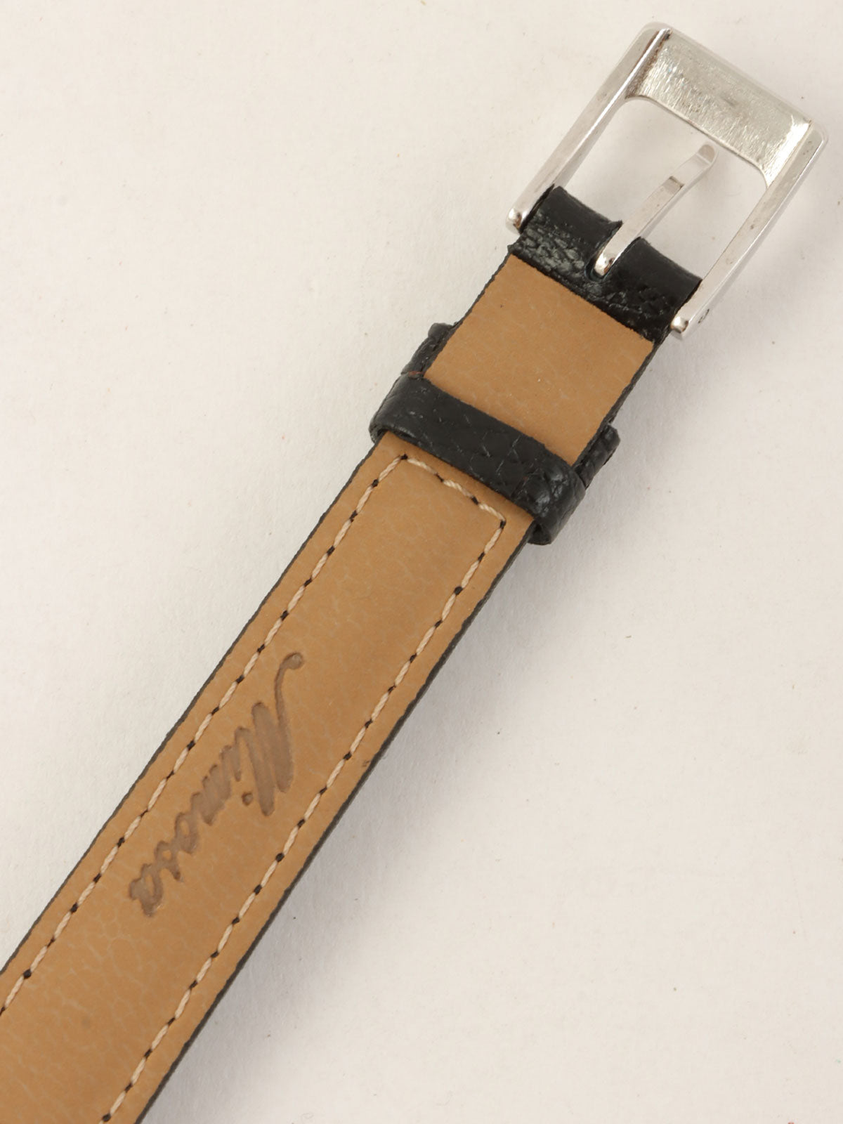 圆形Logo表盘腕表 银色/黑色