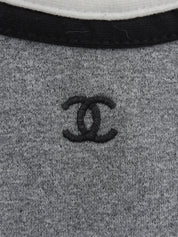 Trim Design CC 标志缝线短袖上衣（灰色）