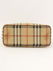 Nova Check Pattern Handbag in Beige