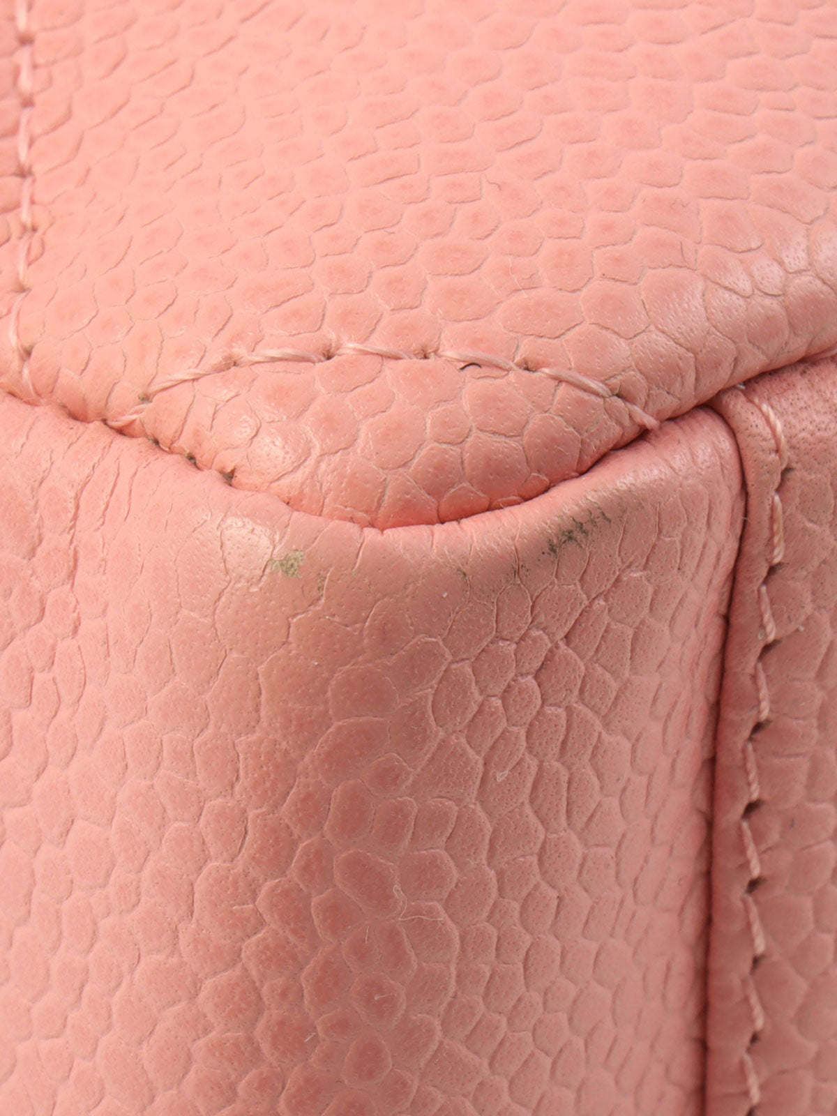 2003年鱼子酱纹PST手提包，粉色