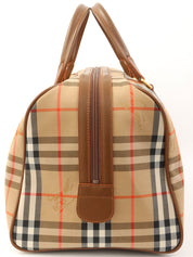 ノバチェックパターンロゴエンボスボストンバッグ　ブラウン/マルチ