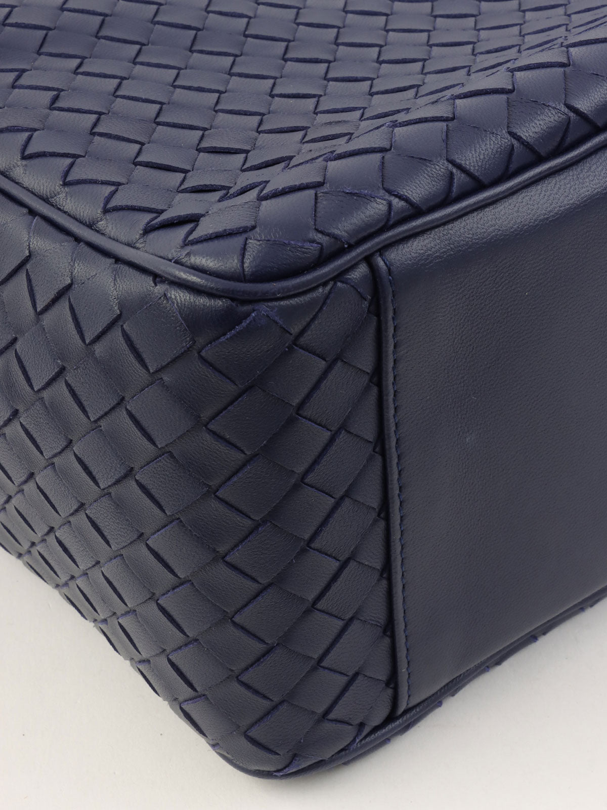 Intrecciato 2-way handbag, navy