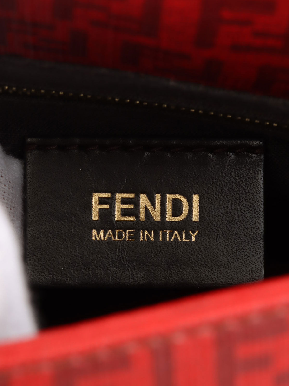 FF Zucchino Pattern Mamma Bucket Red