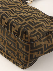 FFズッカパターンロゴチャームトートバッグ ブラウン