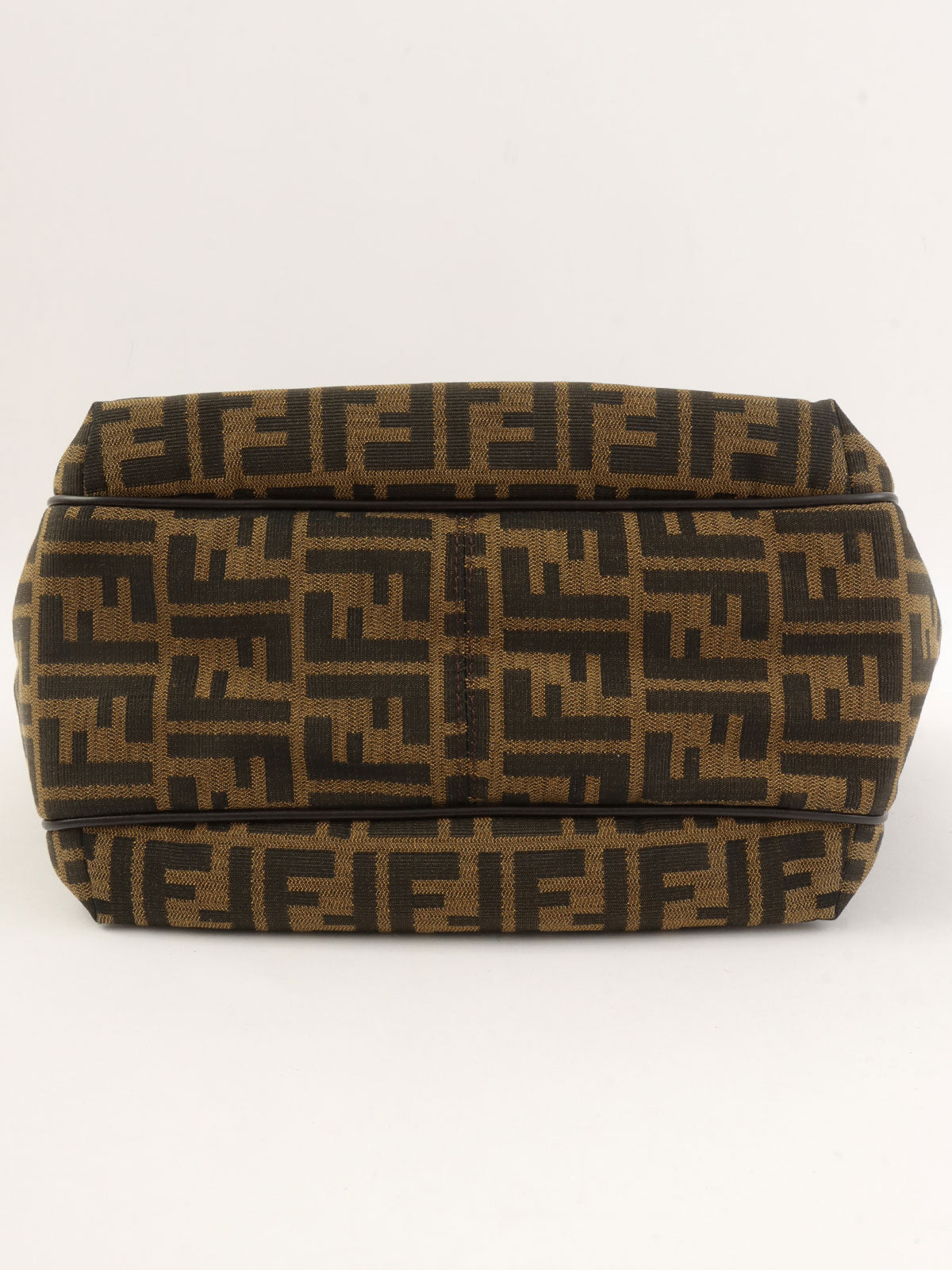 FFズッカパターンロゴチャームトートバッグ ブラウン