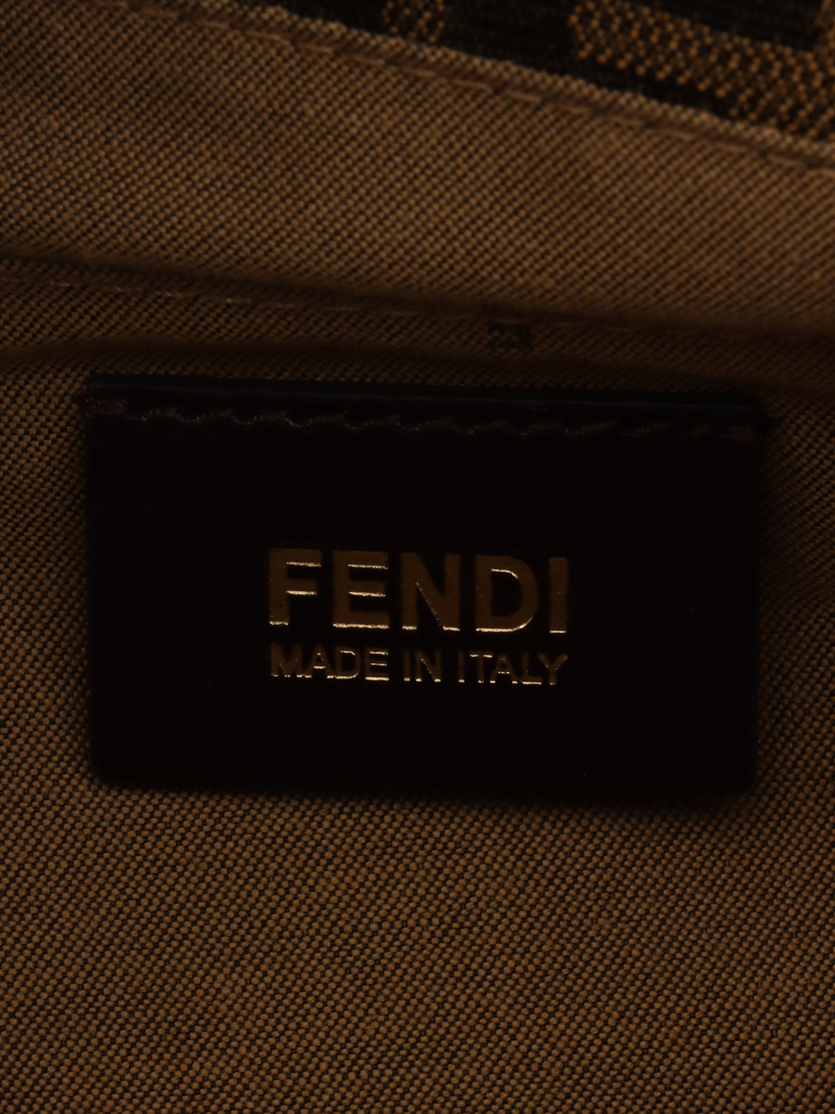 FFズッカパターンロゴチャームトートバッグ ブラウン