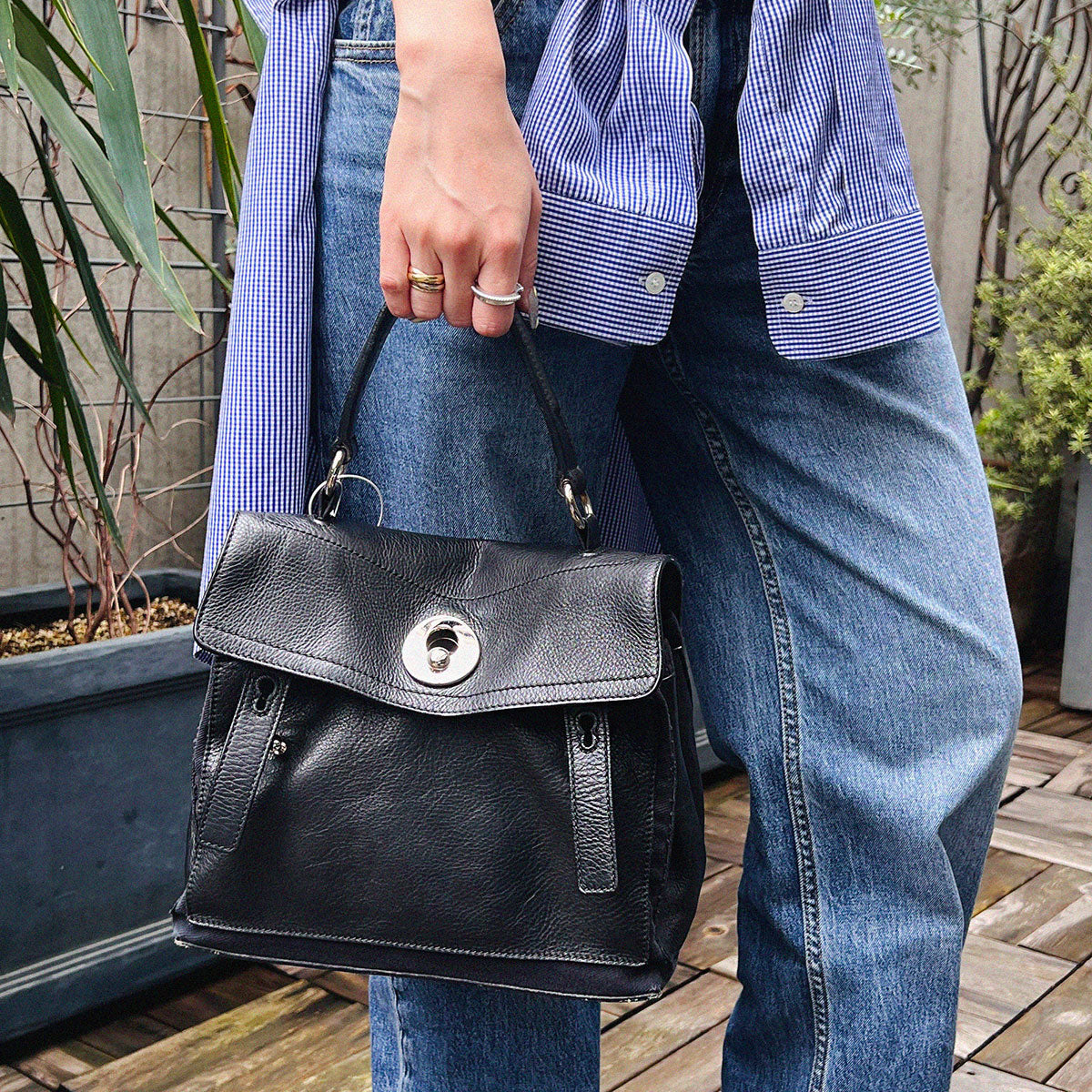 Muse Two Black