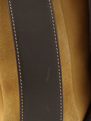 スエードアナグラムショルダーバッグ ベージュ/ブラウン