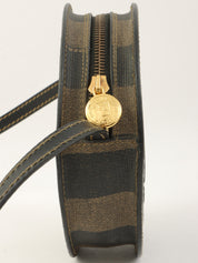 Pecan Round Shoulder Bag Black