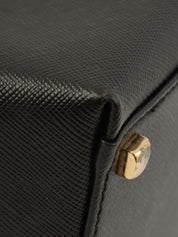 Saffiano Gancini 餐盘两用袋，黑色