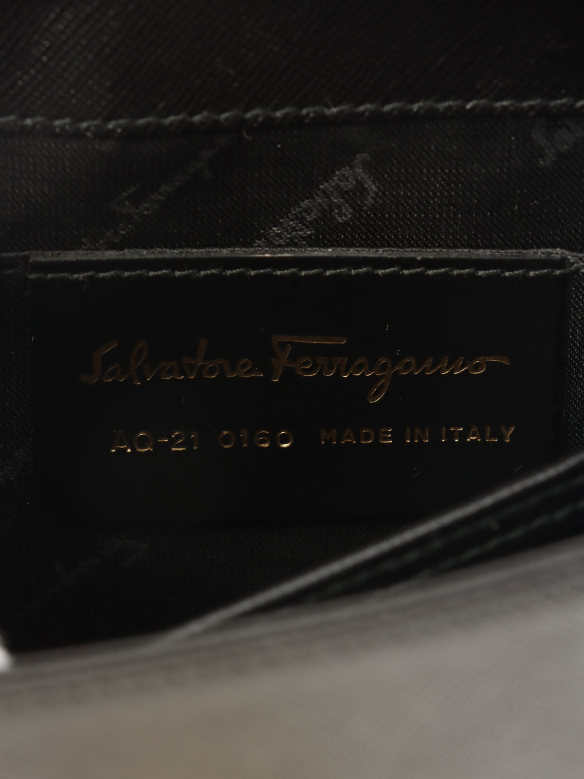 Saffiano Gancini 餐盘两用袋，黑色