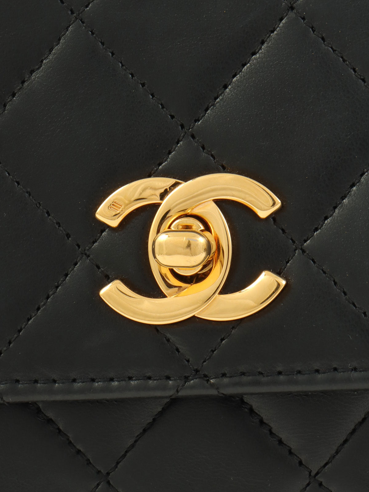 1990's Double CC Turn Lock Chain Shoulder Bag in Black