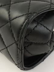 2015 Circa Black Clasp Chain Shoulder Bag