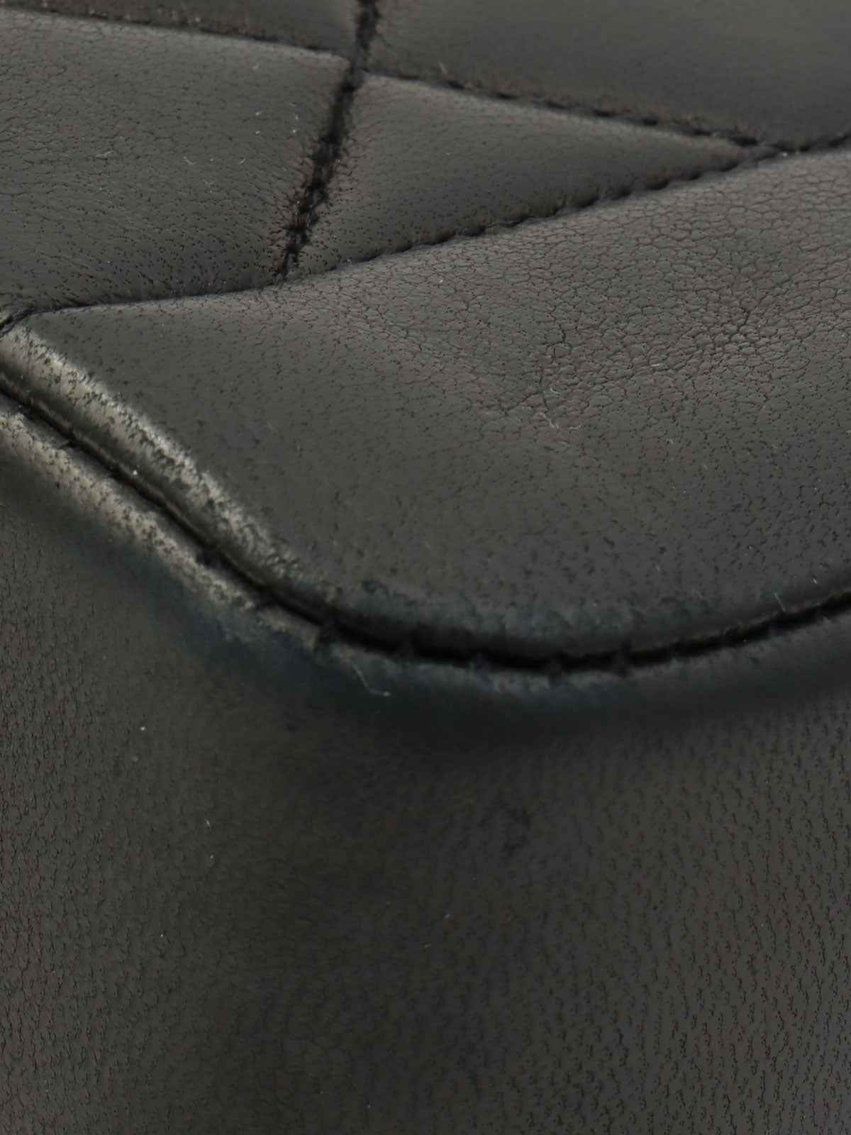 1990年頃製 ダイアナフラップチェーンバッグ25cm ブラック