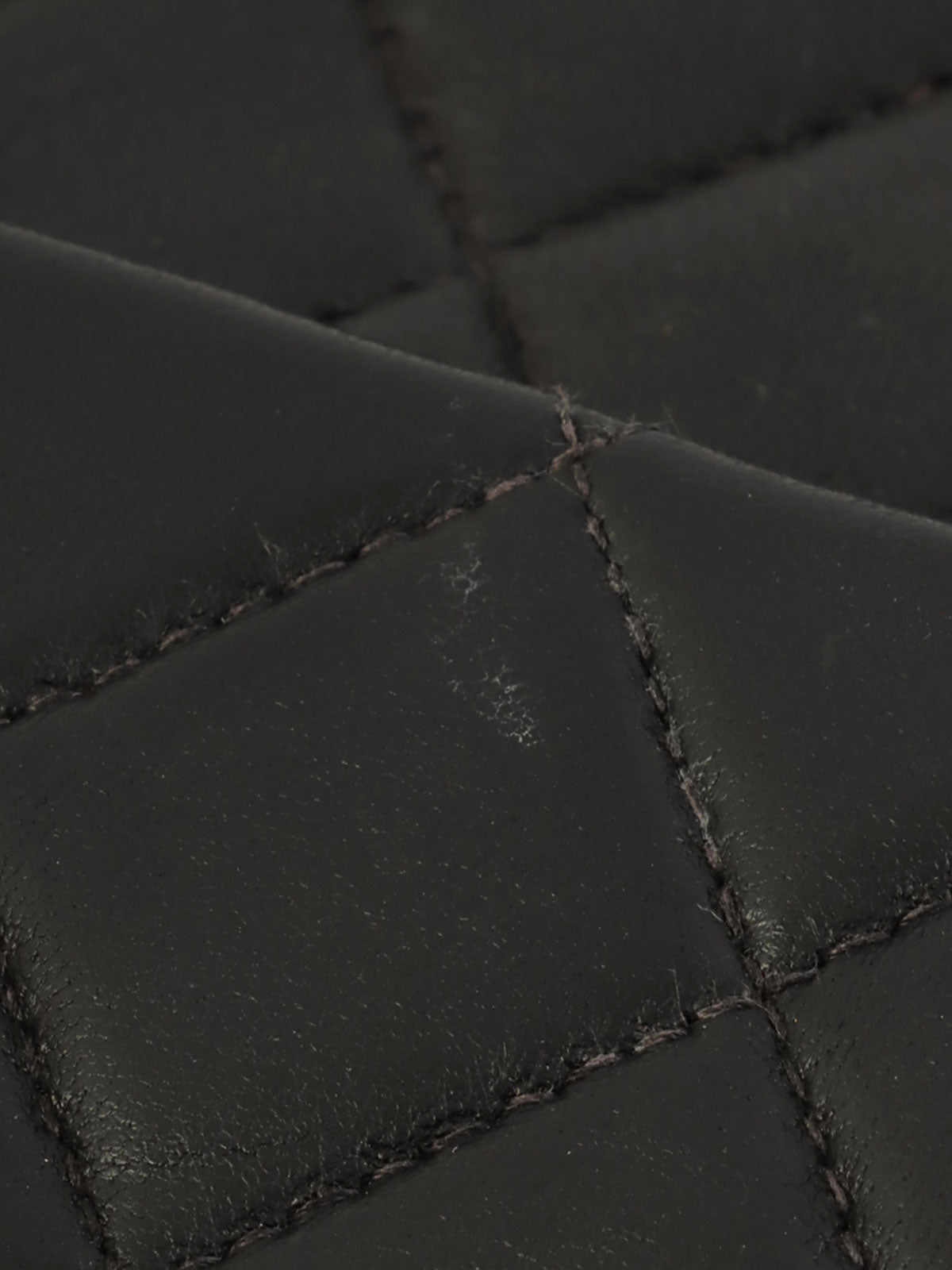 2001年頃製 クラシックフラップチェーンバッグ25cm ブラック