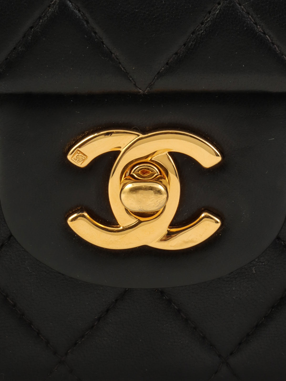 2001 Classic Flap Chain Bag 25cm Black